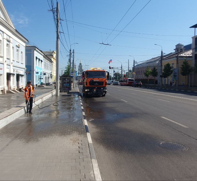 Уборка в городе.