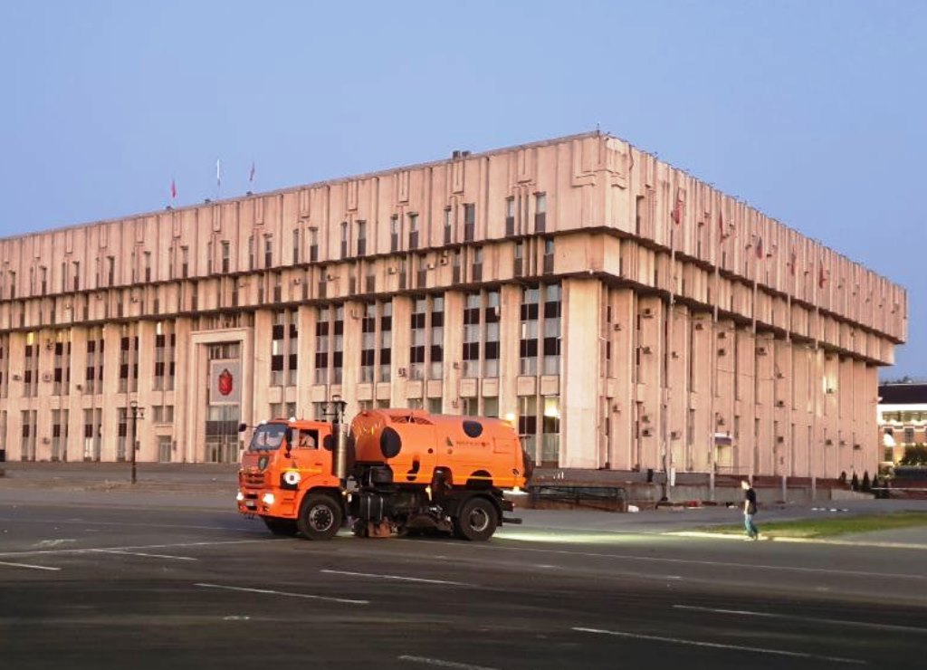 Уборка в городе.