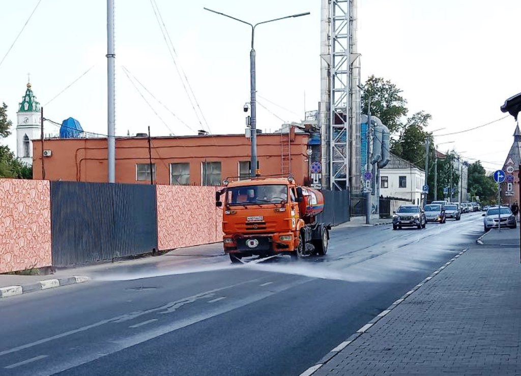 Уборка в городе.