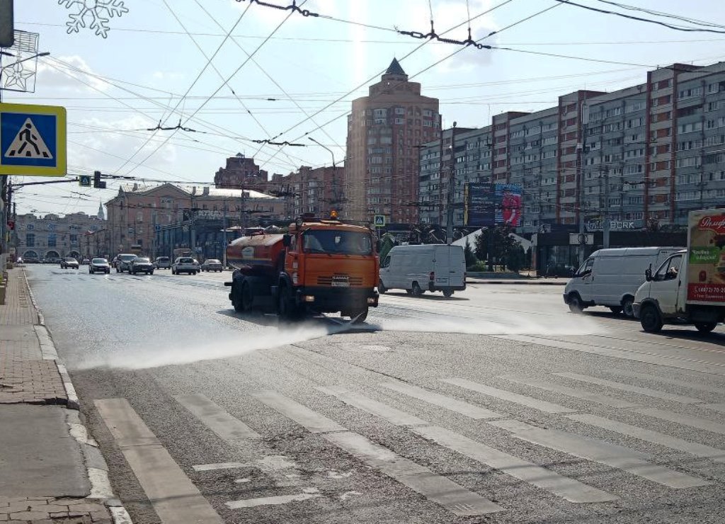 Уборка в городе.